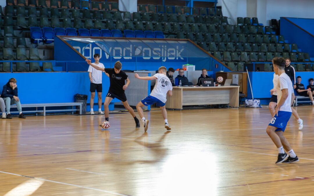 Knockout donio prva iznenađenja